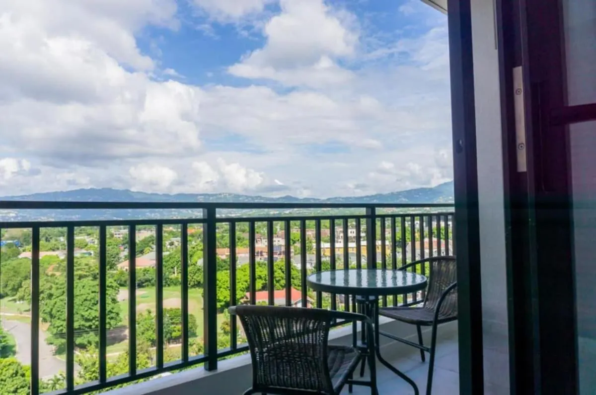 Via Apartment - New Kingston - Fully Ac