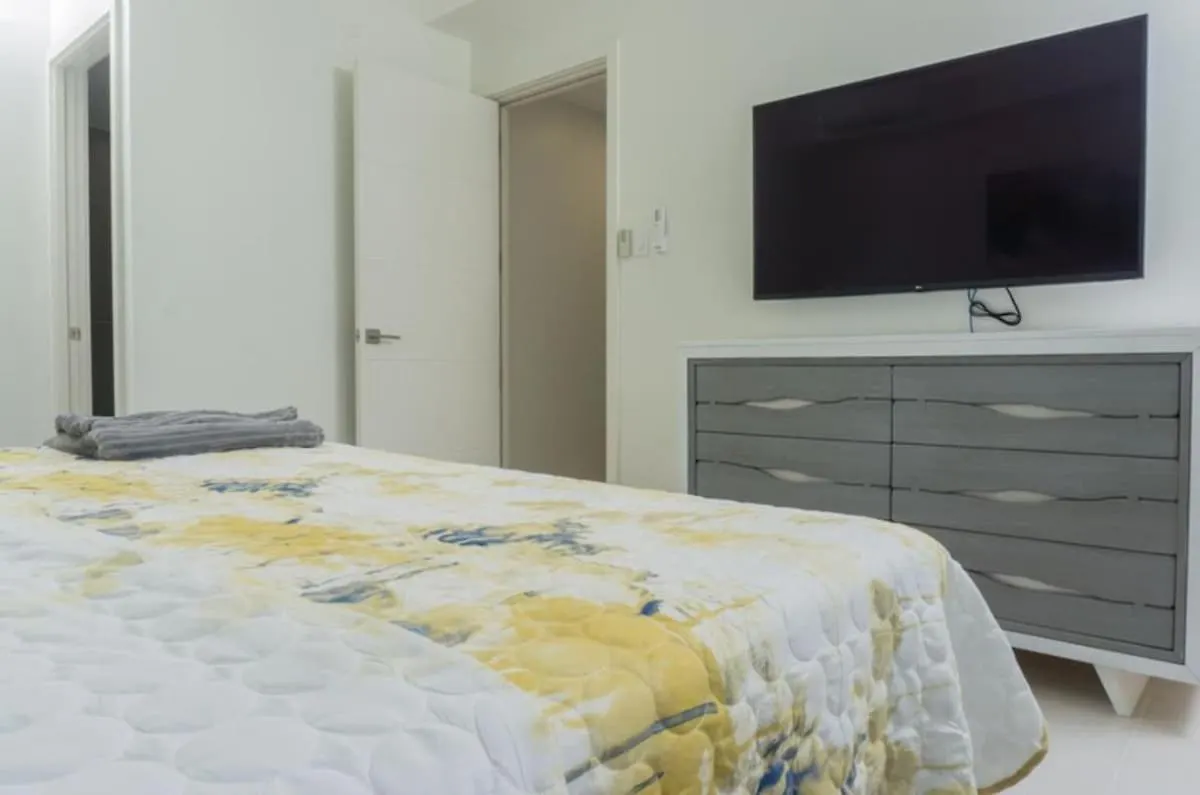 Via Apartment - New Kingston - Fully Ac