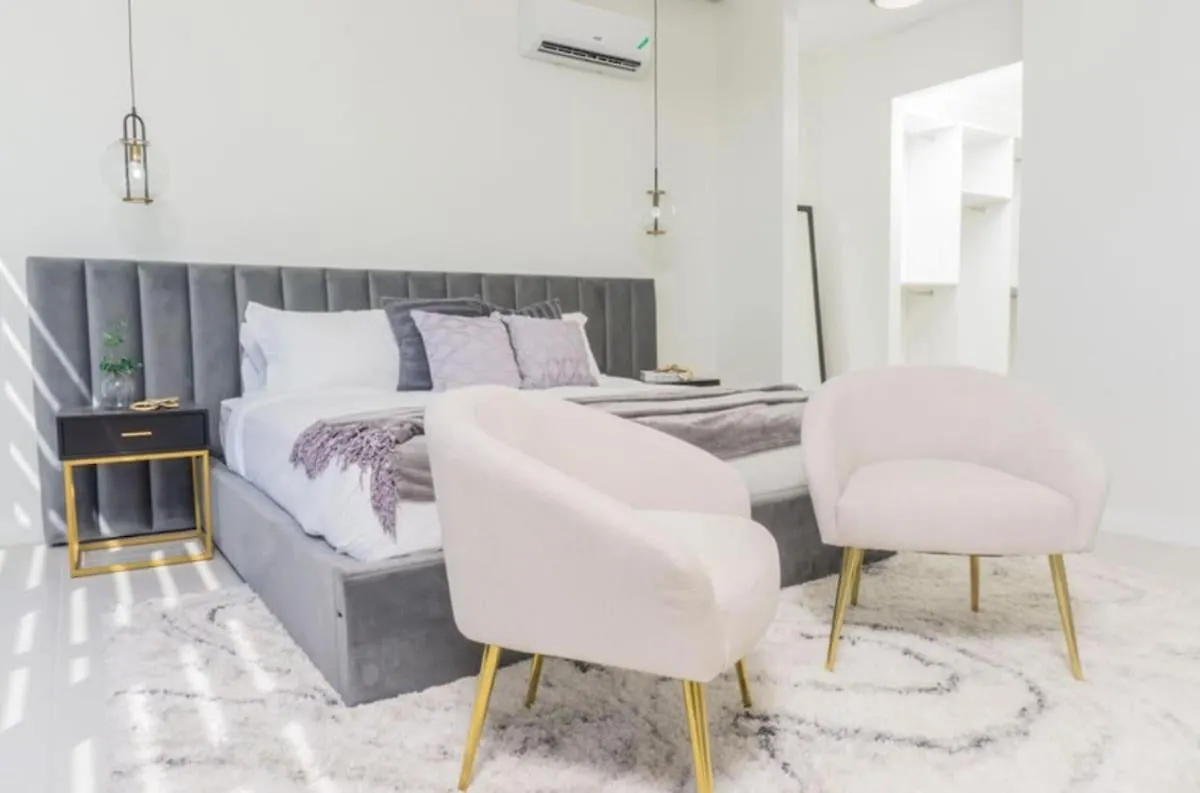 Via Apartment - New Kingston - Fully Ac