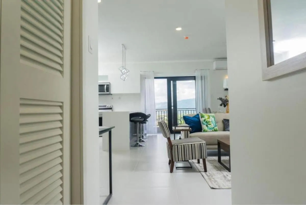 Via Apartment - New Kingston - Fully Ac