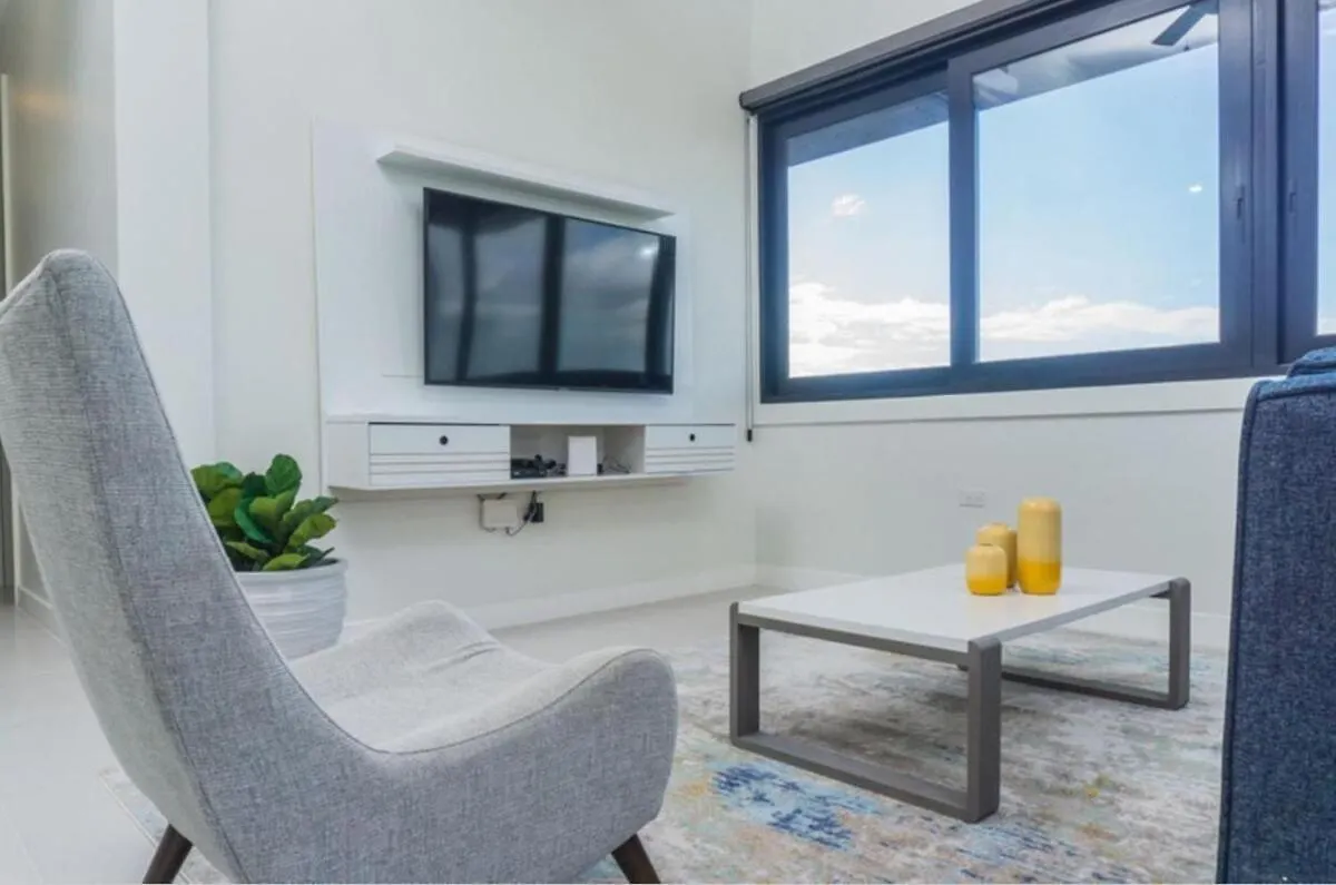 Via Apartment - New Kingston - Fully Ac